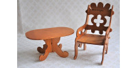 Petites table et chaise : art populaire laurentien