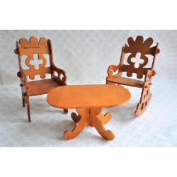 Petites table et chaise : art populaire laurentien