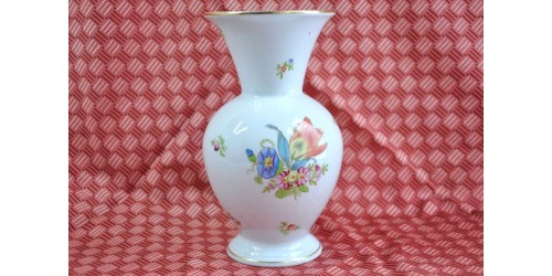 Herend Floral Decor Fine Porcelain Herend Vase