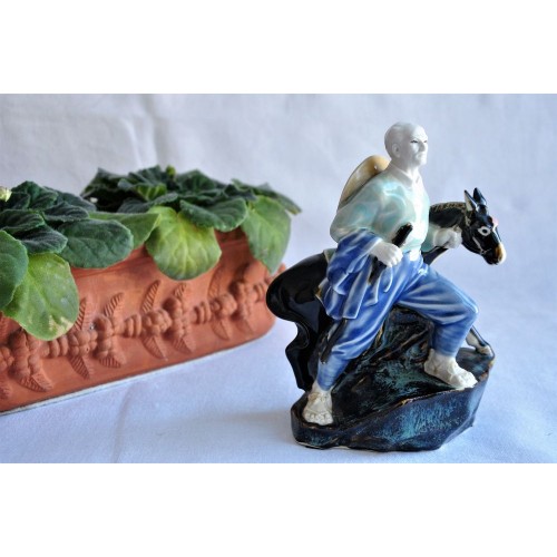 Jingdezheng Figurine of Norman Bethune