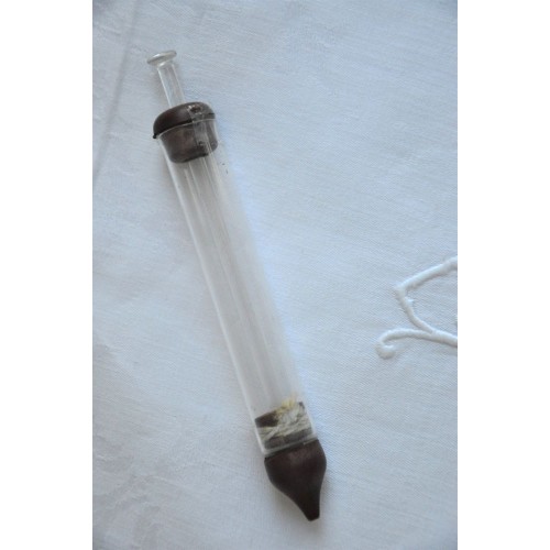 Antique seringue médicale en verre