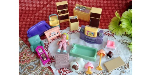 JOUETS DE COLLECTION : petites voitures, jouets anciens et poupées -  Richard Maison de ventes