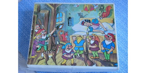 Snow White by Disney Block Puzzle