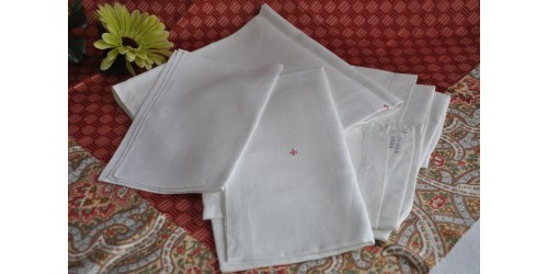 Various Sacred White Linen Altar Cloths