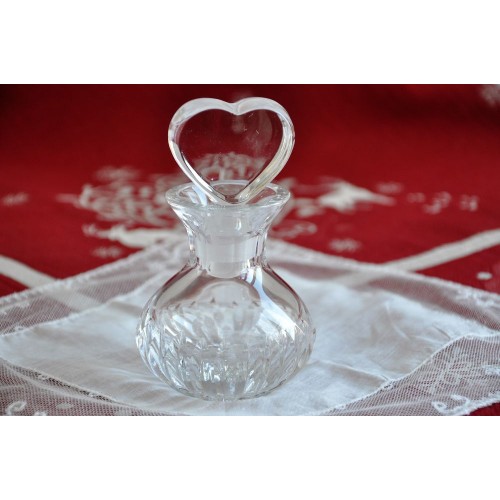  Heart Shaped Stopper Clear Crystal Perfume Bottle