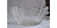 Vase ovale en verre d'art d'époque Art déco