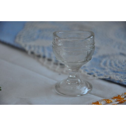 Vintage Glass Eye Bath Cup W/ Raised G Mark